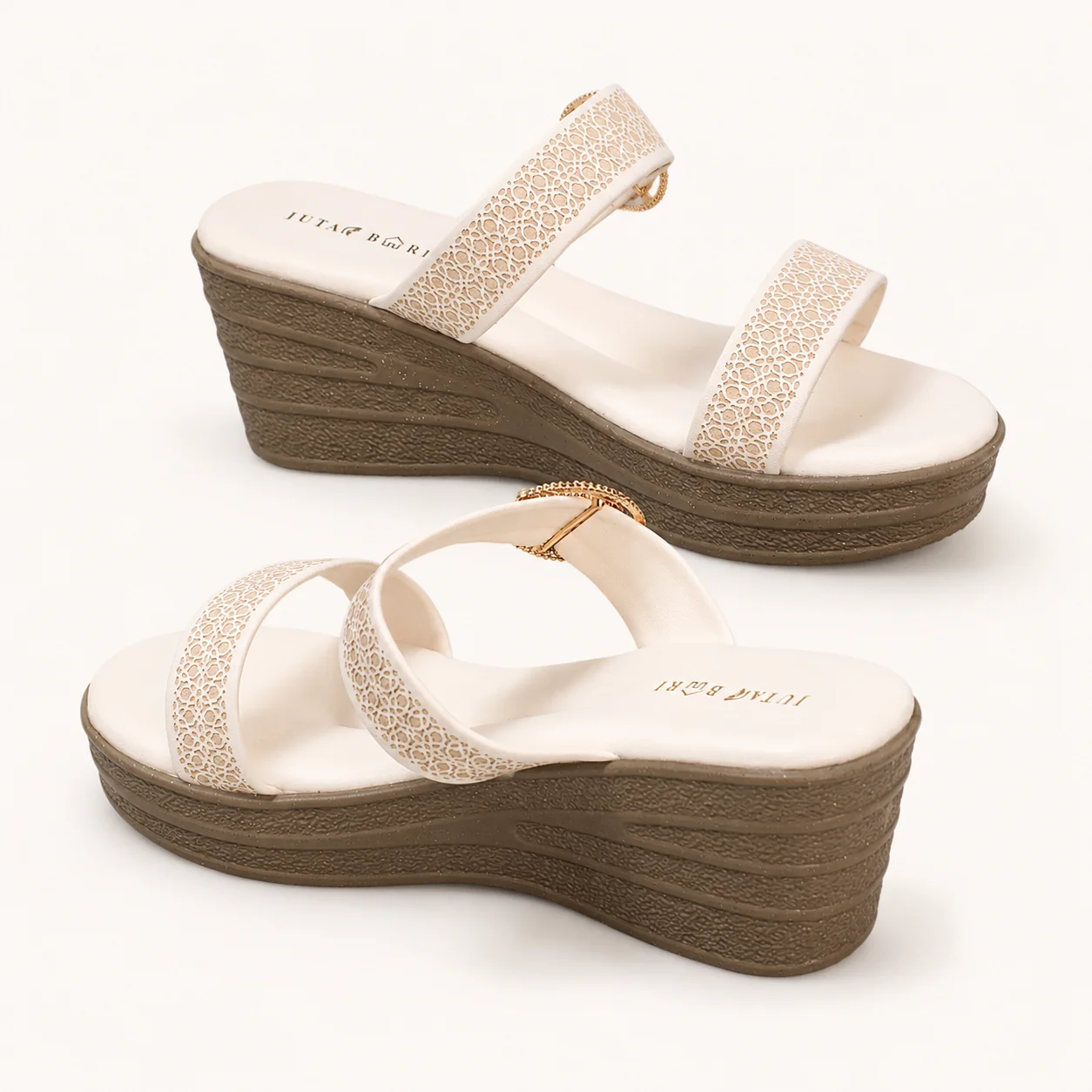 WEDGE SANDALS WITH GOLD RING DETAIL - view 10