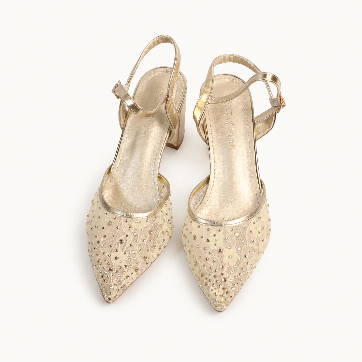 IVORY LACE POINTED HEEL