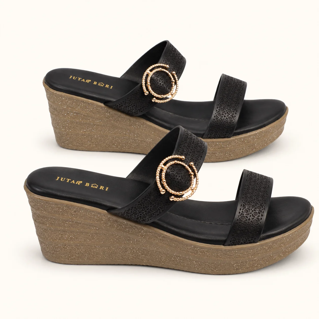 WEDGE SANDALS WITH GOLD RING DETAIL - view 3