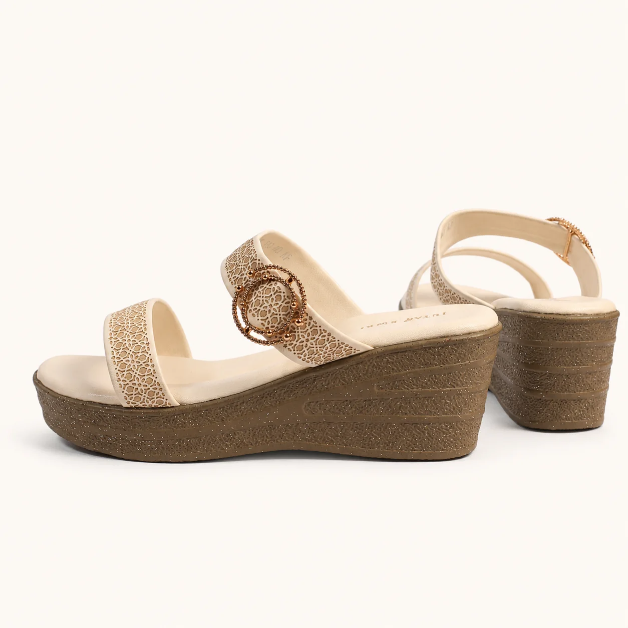 WEDGE SANDALS WITH GOLD RING DETAIL - view 7