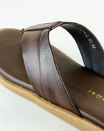 Classic Toe Post Leather Sandal - Image 3
