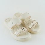 Off-White Comfort Slider