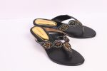 Signature Ethnic Chappals - Image 3